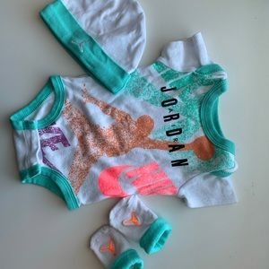 Baby Girl Jordan outfit 6 Months